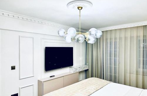 Osmanbey Apartment | Luxurious 3 BD/R Flat in the Heart of Nişantaşı