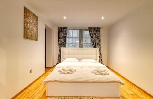 Sector 1 Apartment | Luxurious 3 Bedroom Apartment in Herastrau