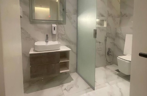 Ar Rawdah Apartment | Luxurious 3-Bedroom Apartment: Your Ultimate Haven of Comfort and Elegance