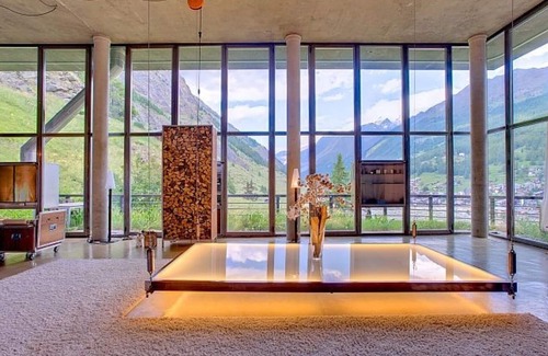 Zermatt Ski Chalet | Luxurious 3 bedroom Chalet located in beautiful town of Zermatt