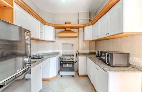 Dream Land Apartment | Luxurious 3 BR Golf View Apartment