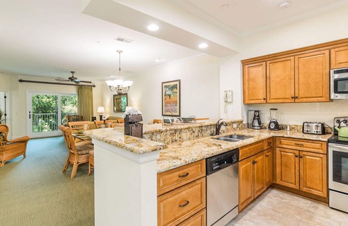 Hilton Head Island Condo | Luxurious 3-Br condo with all the comforts of home in a beautiful resort setting