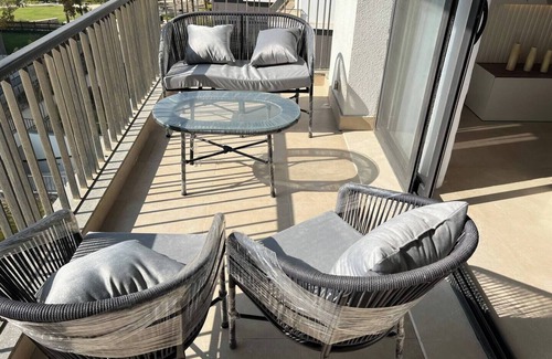 New Cairo Apartment | Luxurious 3BR apt. near CFC & Cairo airport
