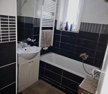 Sint-Lambrechts-Woluwe Apartment | Luxurious 4