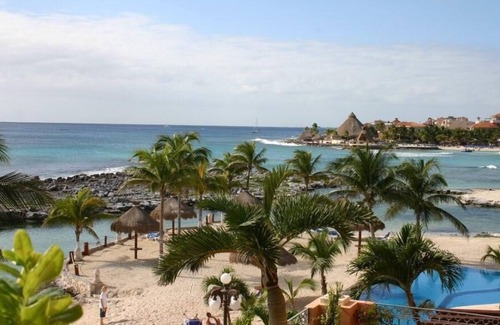 Puerto Aventuras Condo | Luxurious 4 Bedrooms Oceanfront Private Beach Condo