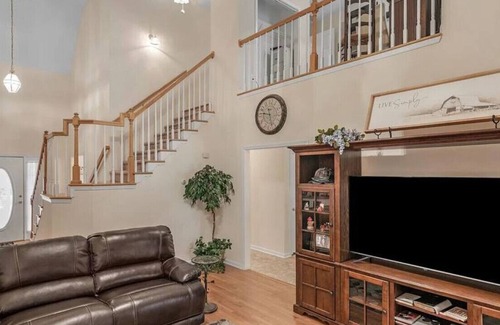 Griffin House | Luxurious 4-Bed w/Pool: Prime Location & Comfort