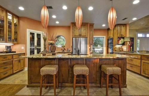 Kyle House | Luxurious 4000 Sq Ft Retreat on 5 Acres – Just Minutes from Austin