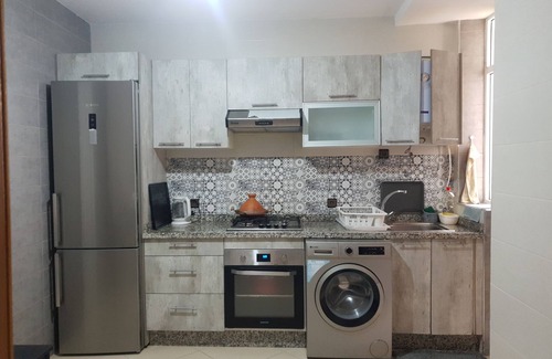 Bouvet Island Apartment | Luxurious, 5-min from the beach, Family-ready apartment in Mdiq -Fully Equipped.