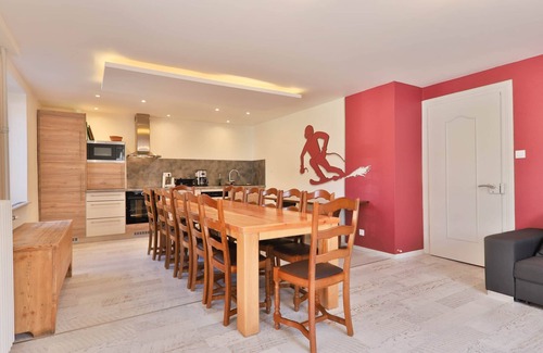 Sondernach Villa | Luxurious 500 m² villa with vaulted cellar, sauna, spa, large outdoor spaces