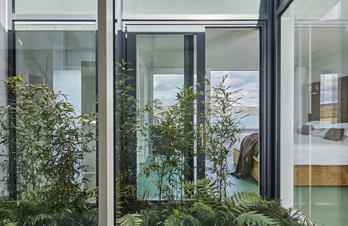 Ardmore House | Luxurious 6-bedroom villa overlooking the Atlantic in Ireland's Sunny South East
