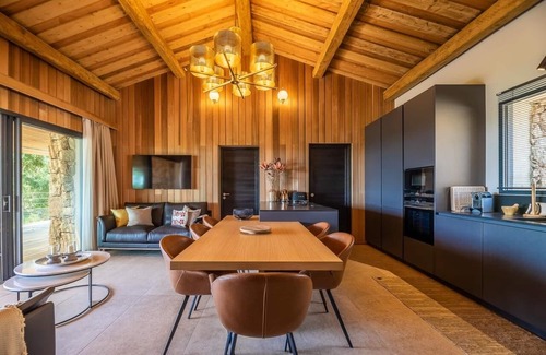 Cirendinu Villa | Luxurious 9 bedroom villa with sea view St Cyprien Porto-Vecchio beach on foot
