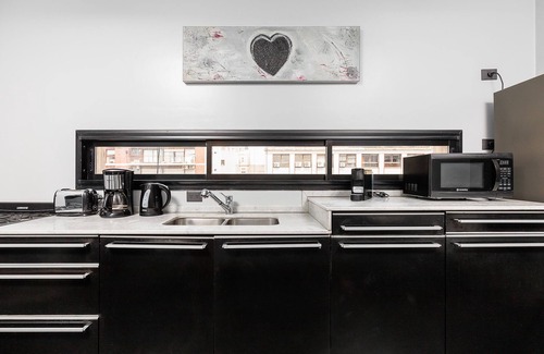 Recoleta Apartment | Luxurious and Sophisticated Living in the Classic Recoleta Neighborhood!