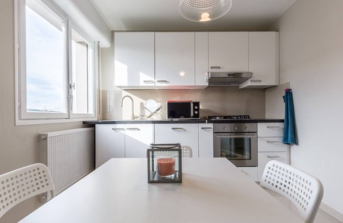 Thionville Apartment | Luxurious Apartment (Charm and Character)