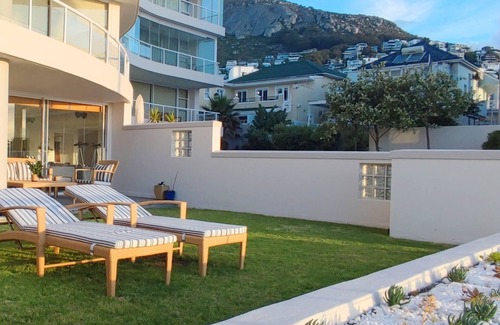 Sea Point Apartment | Luxurious apartment in Bantry Bay