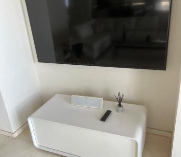 Park Tzameret Apartment | Luxurious apartment in north Tel Aviv