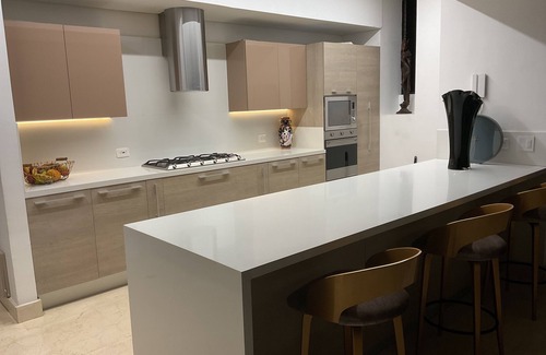 Cali Apartment | Luxurious Apartment in the West Zone of Cali: Elegance and Security.