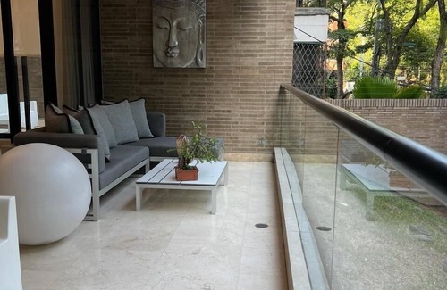 Cali Apartment | Luxurious Apartment in the West Zone of Cali: Elegance and Security.