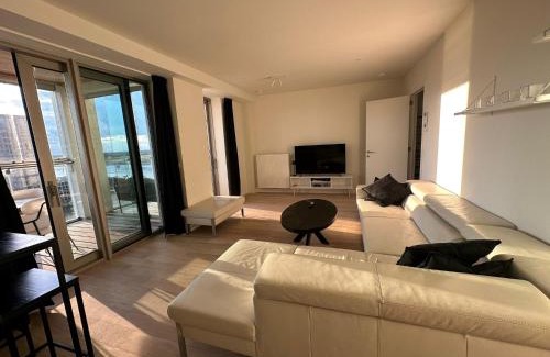 Antwerp Apartment | Luxurious Apartment with Panoramic View