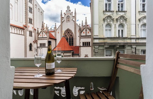 Stare Mesto Apartment | Luxurious apartment with a great view in the heart of Prague