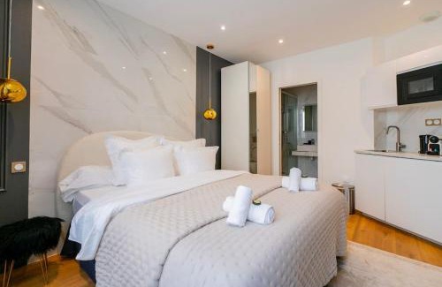 Hopital Saint-Louis Apartment | Luxurious Apartment with Stylish Design and Comfort - 104