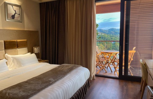 Ozurgeti Resort | Luxurious Apartments Near Batumi! Enjoy multiple pools, aqua park, restaurants.