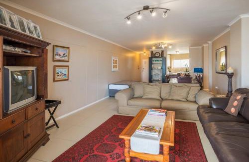 Strand Apartment | Luxurious Beach Front