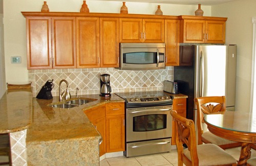 Grace Bay Condo | LUXURIOUS BEACHFRONT CONDO on Grace Bay ....... Over 160 FIVE STAR Reviews