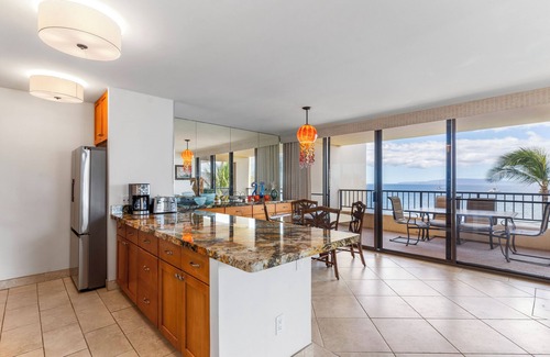 Kihei Condo | Luxurious Beachfront Corner Condo -Captivating Ocean Views - Sugar Beach #535