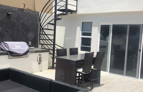 Primo Tapia House | "Luxurious Beachfront House in Puerta Del Mar, Rosarito – 4 Bed, 3 Bath