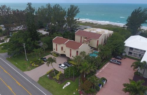 Whitney Beach Condo | Luxurious Beachfront Villa with Private Pool