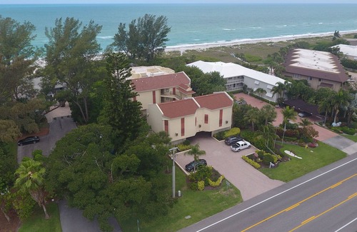 Whitney Beach Condo | Luxurious Beachfront Villa with Private Pool
