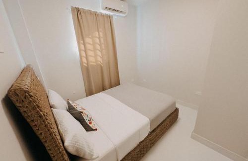 Parque Apartment | Luxurious Beachside 3-Br Apt
