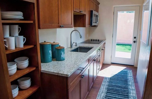 Downtown Santa Fe House | Luxurious Casita del Sol - 5 Min. Walk to Plaza