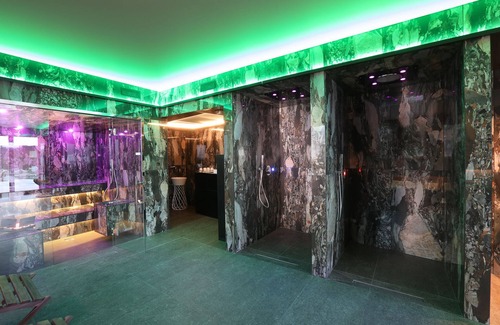 Cervinia Ski Chalet | Luxurious Chale, Breuil - Cervinia