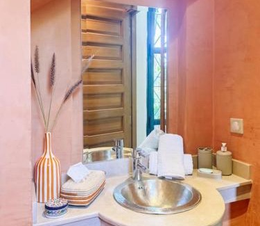 Tameslouht Villa | Luxurious & Comfy Golf Gem Pool Pergola View