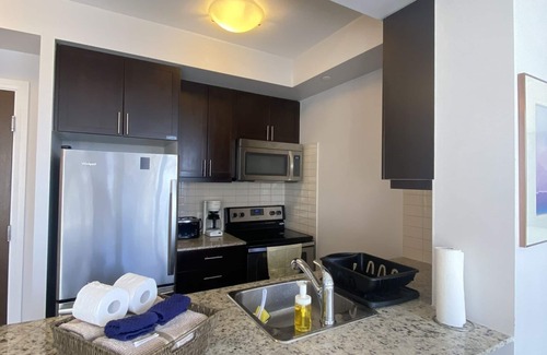 Islington - City Centre West Condo | luxurious condo