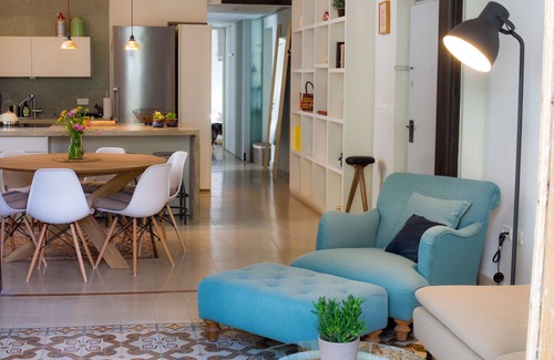 Tel Aviv Apartment | Luxurious designer 4 bdr apt 400m from TLV beach