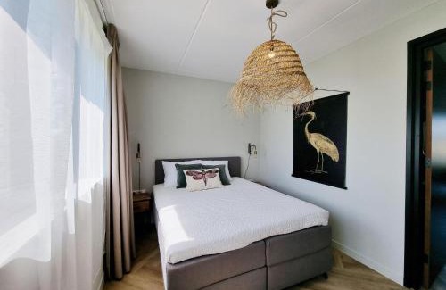 Balk House | Luxurious detached water villa with jetty