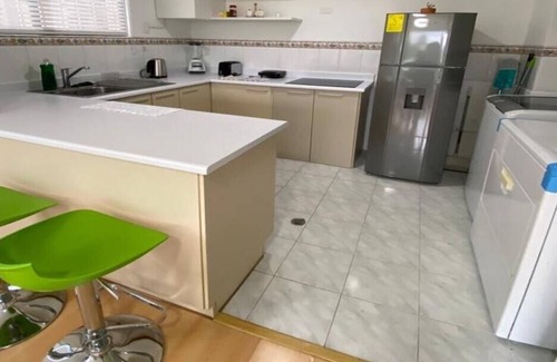 Quito Apartment | Luxurious downtown apartment north of Quito 5 minutes from the financial center!