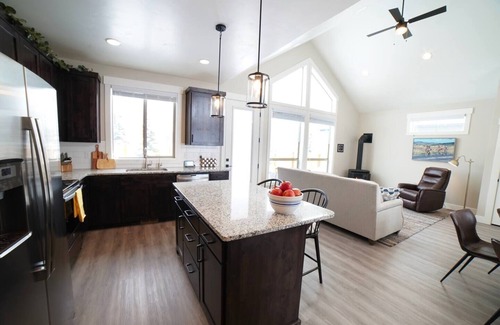 Driggs House | Luxurious Family Home in Driggs - Hot Tub