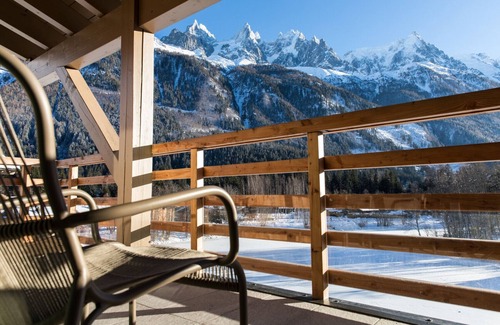 Chamonix-Mont-Blanc Apartment | Luxurious Apartment with Access to Spa