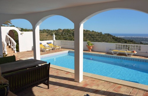 Estoi House | Luxurious holiday home with private pool and fantastic sea views
