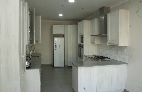 Belville House | Luxurious holiday home on spacious grounds