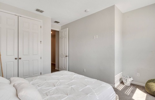 West Haven House | Luxurious Home - Disney, Parks, Fast Wi-Fi