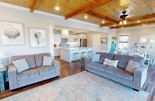 Savannah Beach House | Luxurious home w. private pool + rooftop deck views.