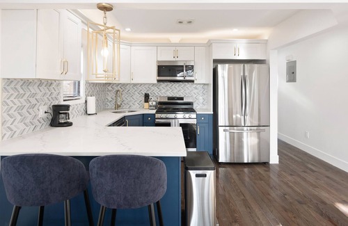 Queens Apartment | Luxurious Hotel 6 Bedroom 4bath Near JFK