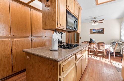Moonridge Cabin | Luxurious Hyes in the Woods