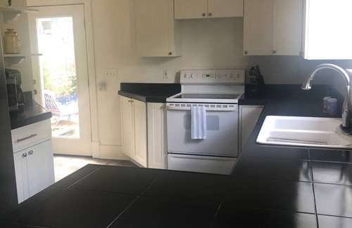 Lincolnville House | Luxurious indoor/outdoor Family Paradise in downtown St Augustine