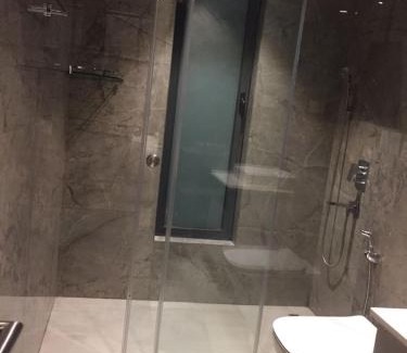 Cantonments Apartment | Luxurious inn at Embassy Gardens