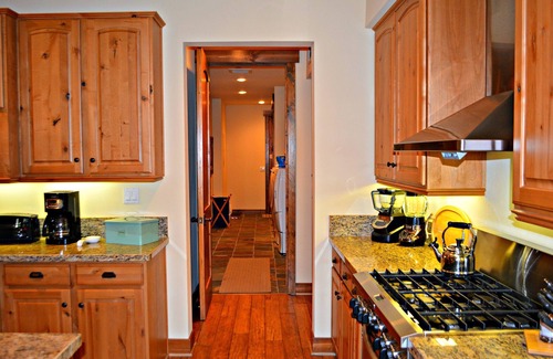 Mammoth Lakes Condo | Luxurious Lodges Home